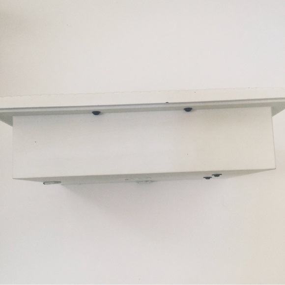 Shabby Chic Silk Floral White Shadowbox Wall Decor NEW - Picture 6 of 7